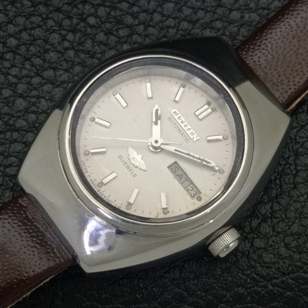 Vintage 1981 Citizen Automatic Womans Silver Watch W/daydate & Black accents - Picture 5 of 7